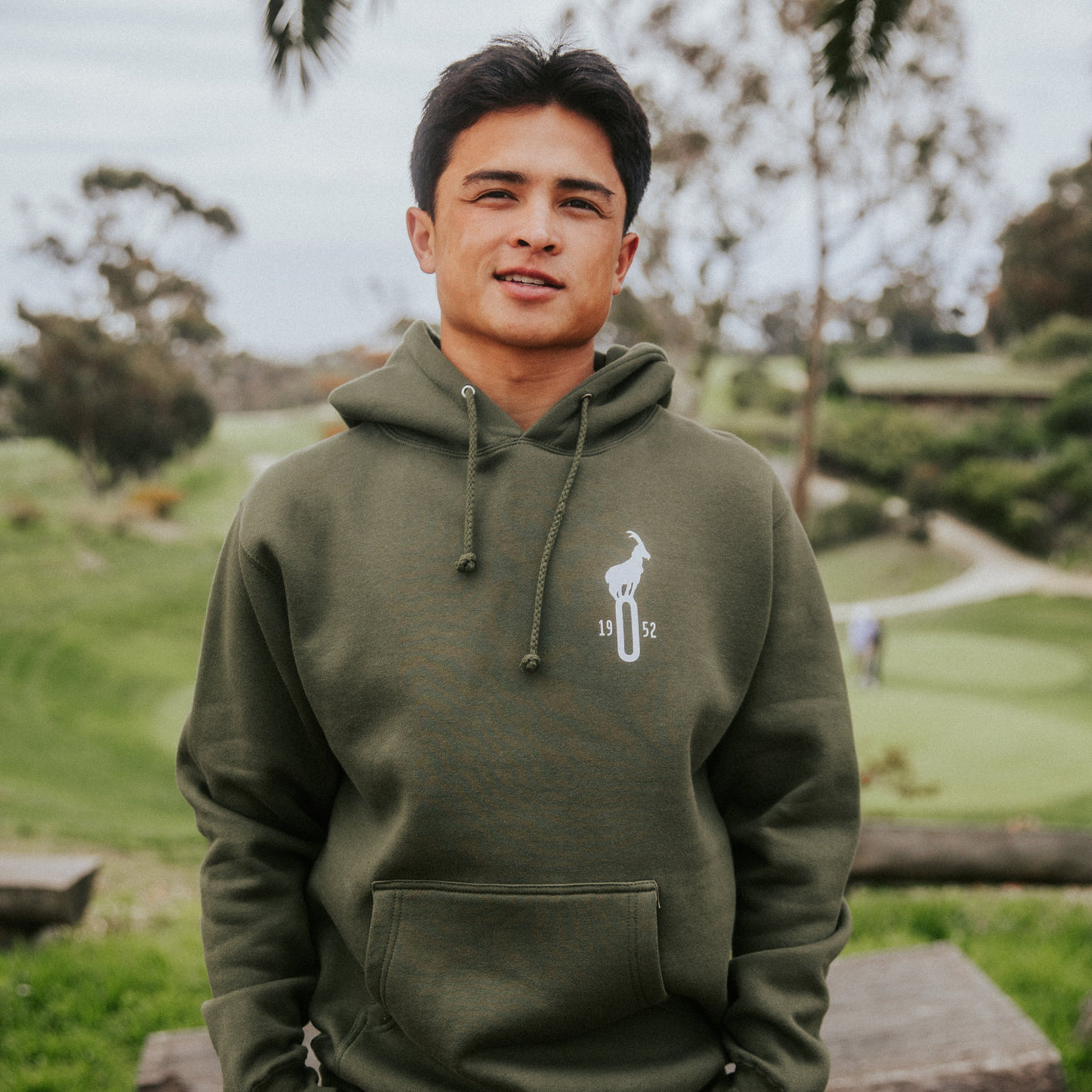 1952 Logo Solid Midweight Hooded Sweatshirt – Goat Hill Park